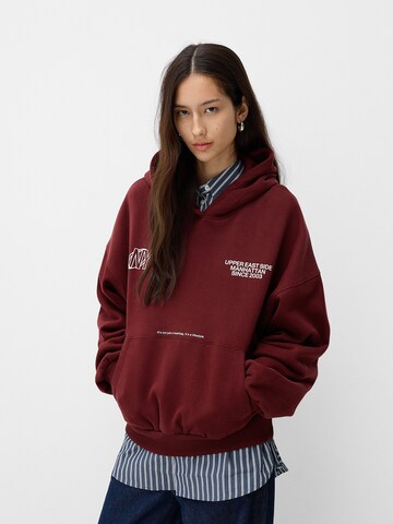 Sweat-shirt Bershka en rouge : devant