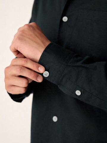 Coupe regular Chemise Next en noir