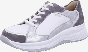 Finn Comfort Sneakers in White: front