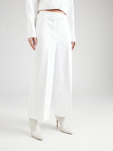 ABOUT YOU x Iconic by Tatiana Kucharova Wide leg Pleated Pants 'Vicky' in White