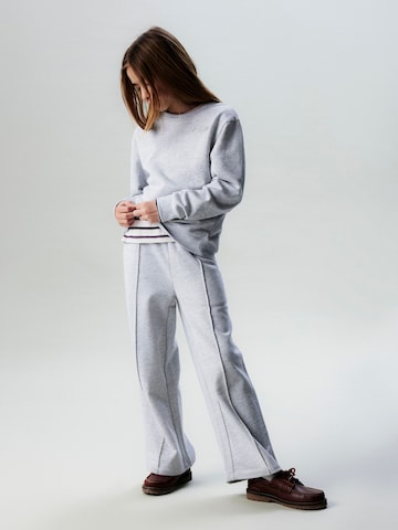 Loosefit Pantalon 'NKFTilde' NAME IT en gris