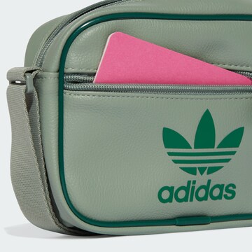 ADIDAS ORIGINALSTorba preko ramena 'Adicolor Classic' - zelena boja