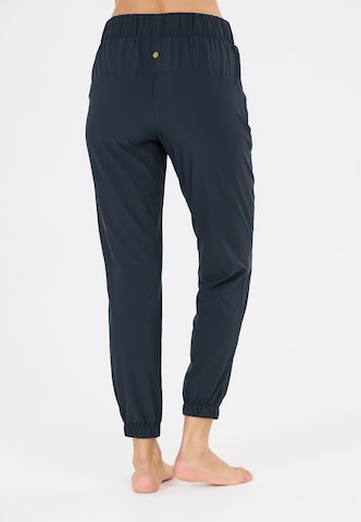 Athlecia Tapered Trainingshose 'Austberg' in Blau