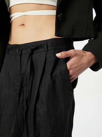 ESPRIT Wide leg Pleated Pants in Black