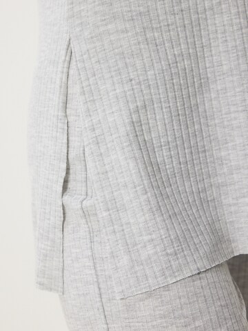 Happiness İstanbul Домашний костюм в Серый