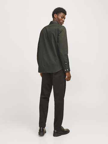 JACK & JONES Regular fit Button Up Shirt in Grey
