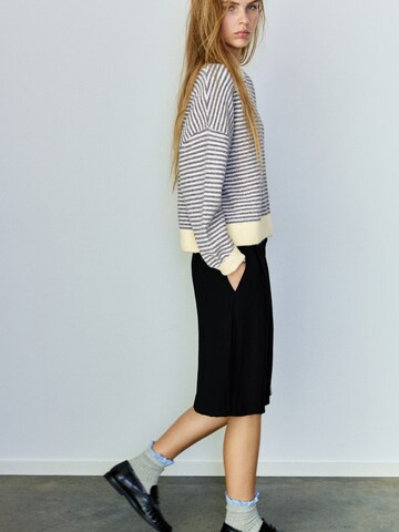 Pull-over 'PACIFIC RAYA FINA' Pull&Bear en gris