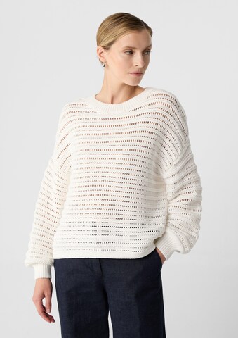 Pull-over COMMA en blanc : devant