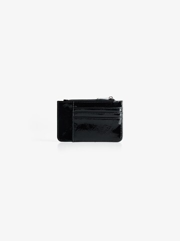 Astuccio di Bershka in nero
