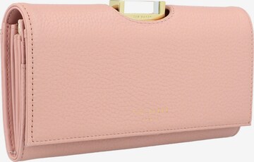 Ted Baker Portemonnee 'Bita' in Roze