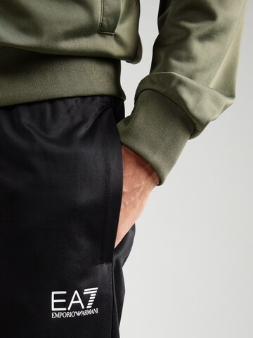 EA7 Emporio ArmaniJogging komplet - zelena boja