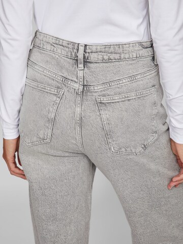 VILA Baggy Jeans 'elly' in Grijs