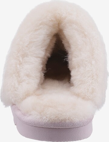 Bearpaw Slippers in Pink