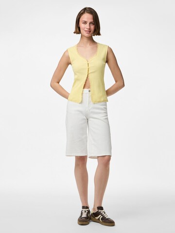 PIECES Top in Yellow