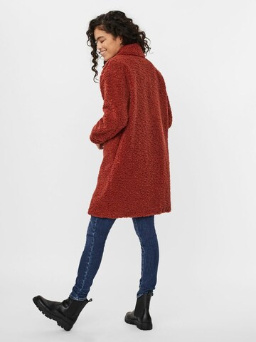 Manteau mi-saison 'Kyliefilucca' VERO MODA en rouge