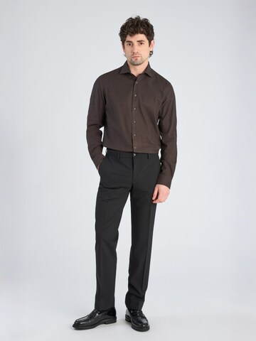 Regular fit Camicia di Lindbergh in marrone