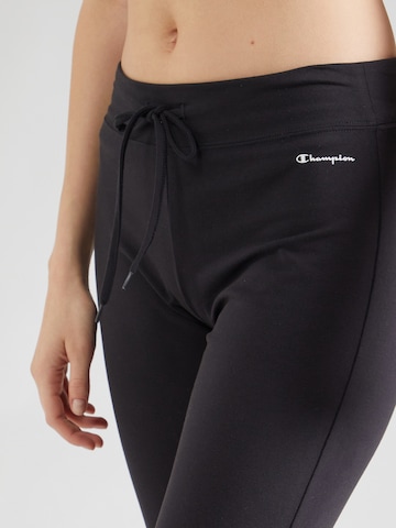 Champion Authentic Athletic Apparel Tapered Sporthose in Schwarz