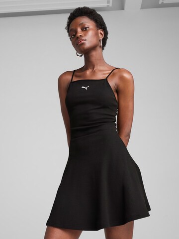 PUMA Kjole 'WARDROBE ESS' i sort: forside