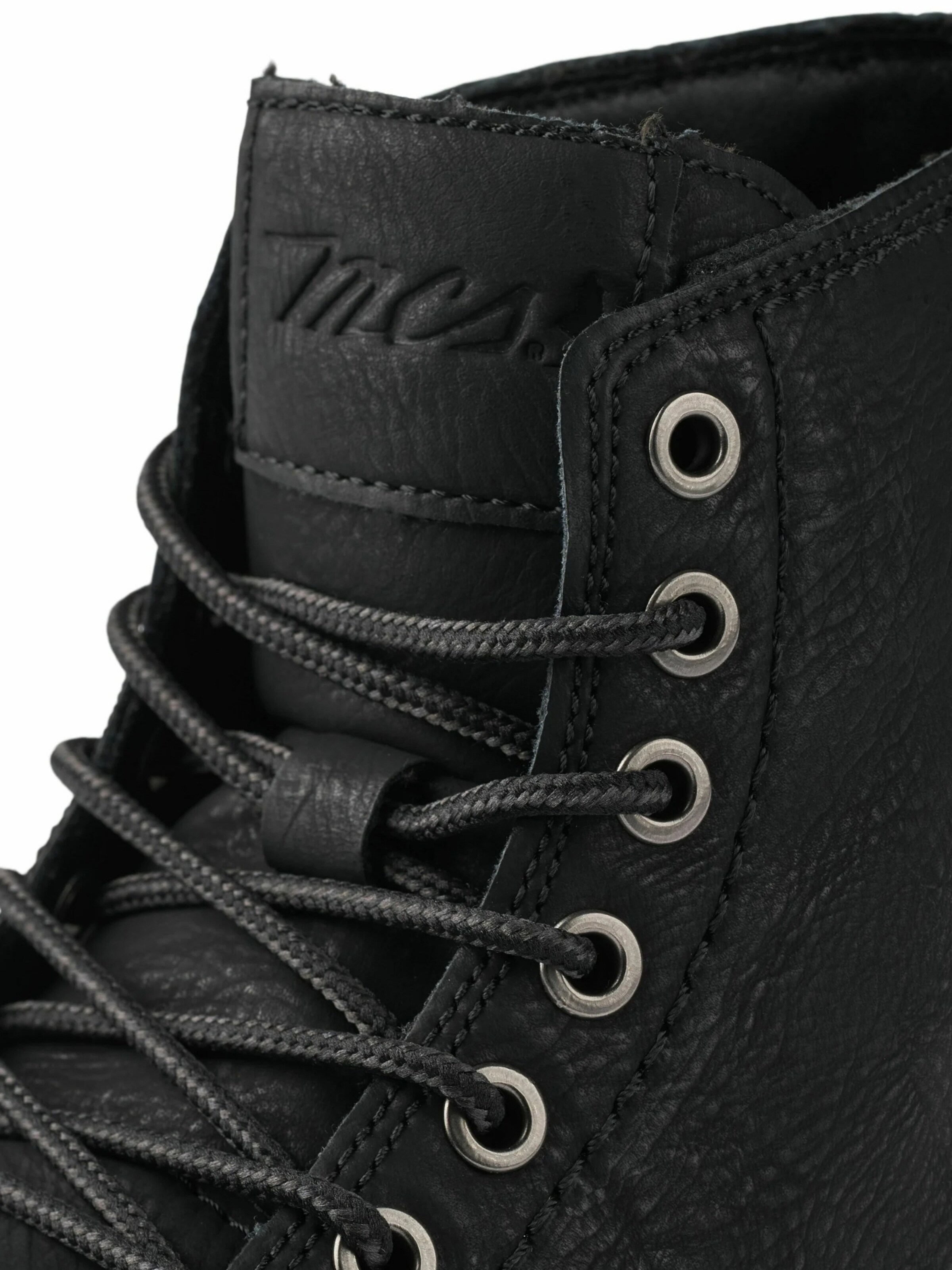 MCS Nauhabootsit 'M9A' värissä musta