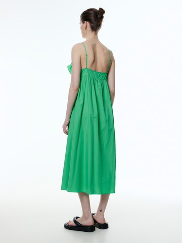 EDITED - Vestido 'Blossom' em verde: frente