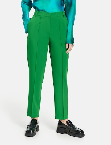 Regular Pantalon à plis GERRY WEBER en vert : devant