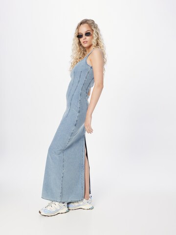 Robe 'Kelsey' WEEKDAY en bleu