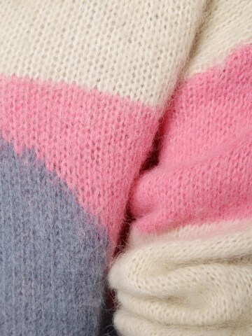 Ipuri Sweater in Mixed colors
