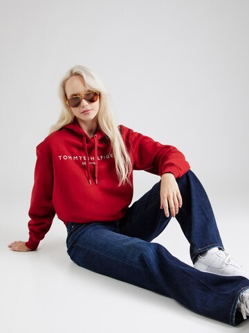 TOMMY HILFIGER Sweatshirt in Red