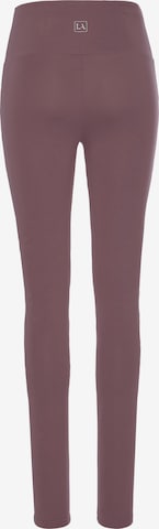 LASCANA Skinny Leggingsit värissä ruskea