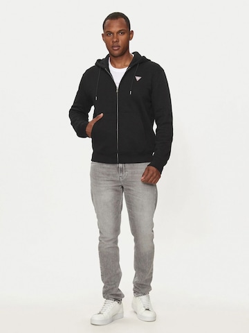 GUESS Sweatjacke‌‌‌‌‌‌ in Schwarz