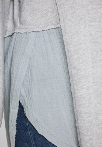 Gaya Blouse in Grey