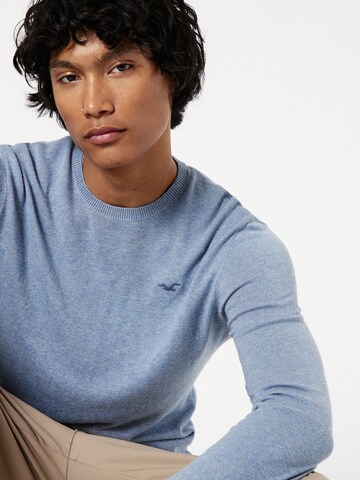 HOLLISTER Sweater in Blue