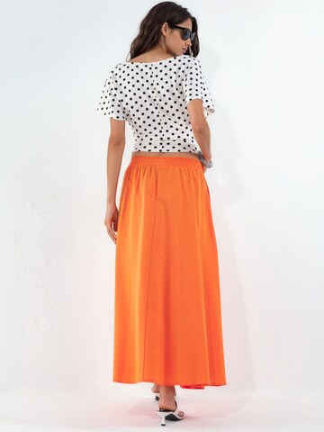 Busem Skirt in Orange
