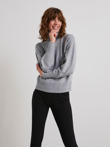 PIECES Sweater 'Cava' in Grey: front