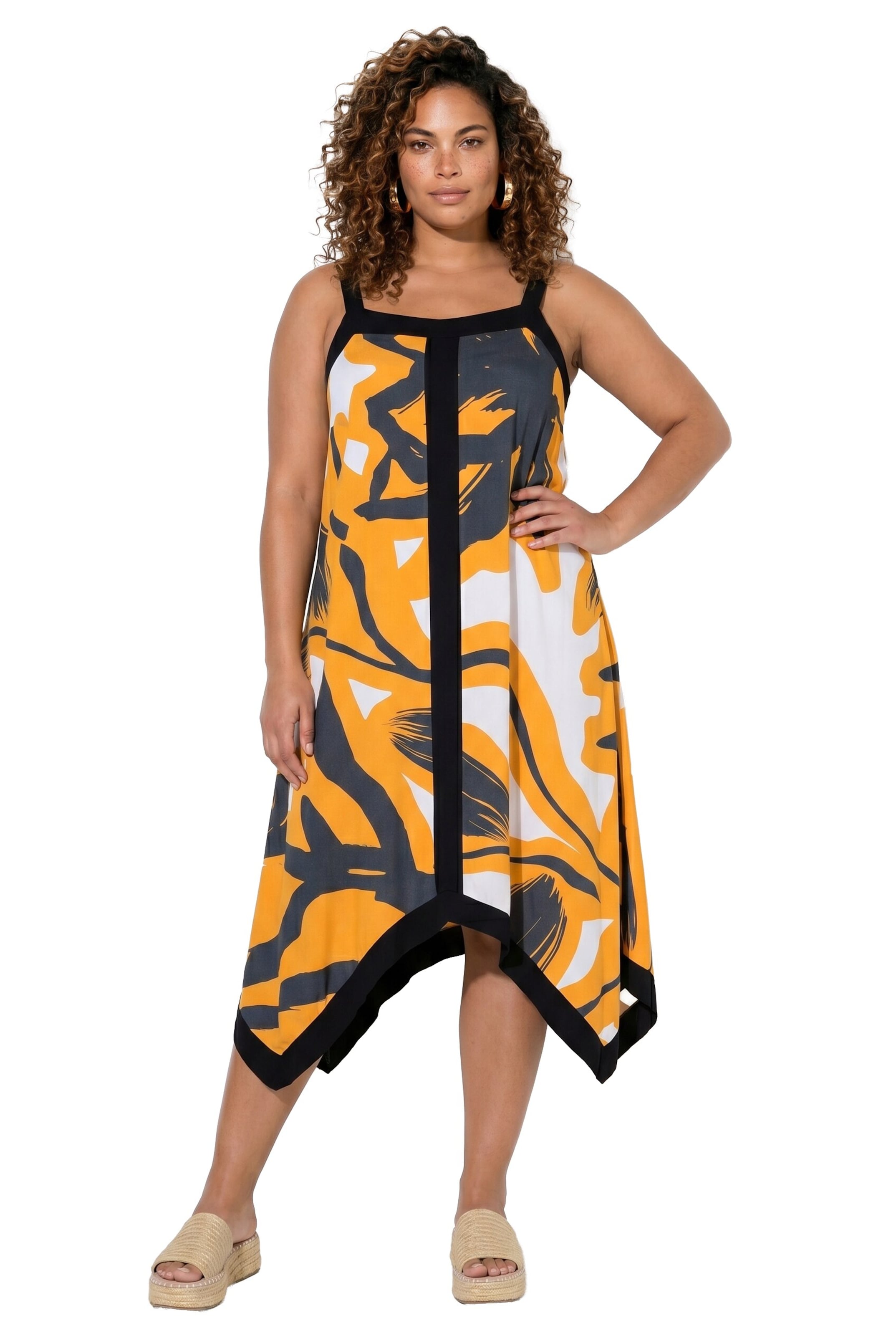 Angel of Style Dress in Yellow: front