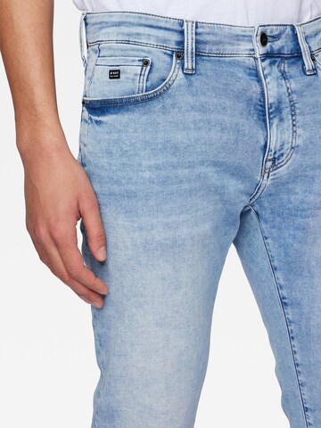 Mavi Slimfit Jeans 'Jake' in Blauw