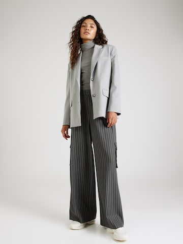 Nasty Gal - Blazer en gris