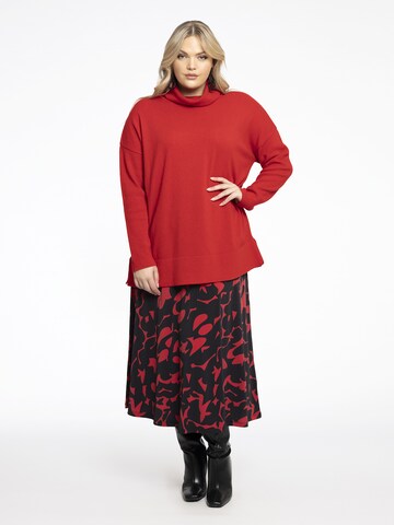 Yoek Skirt in Red