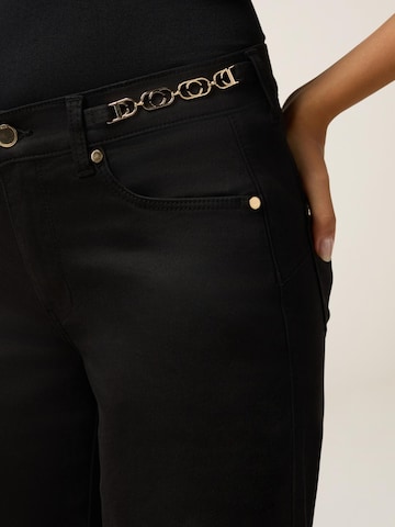 oltre Flared Trousers in Black