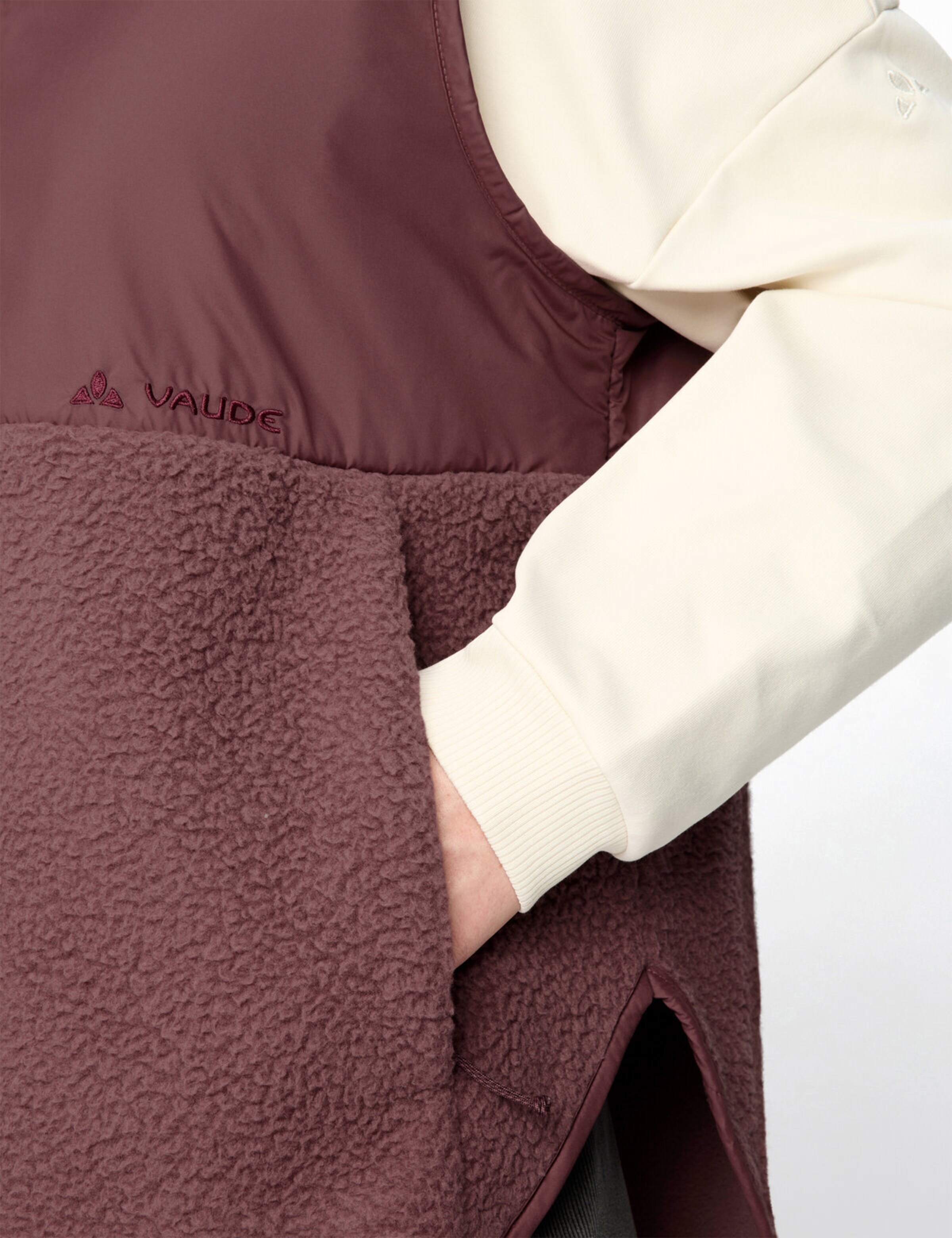 VAUDE Sports vest 'Najun' in Red