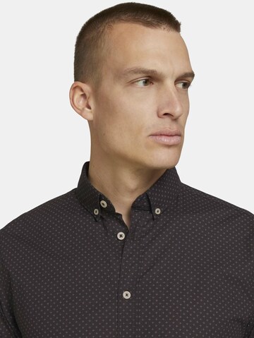 TOM TAILOR - Ajuste regular Camisa en negro