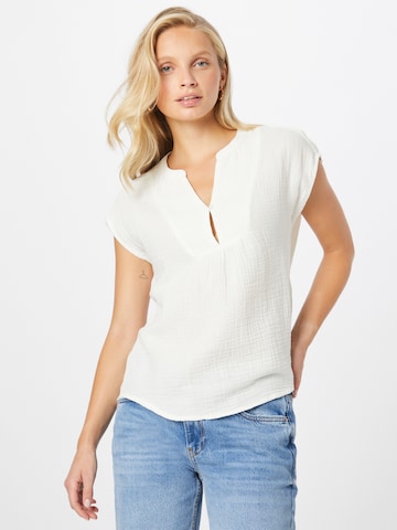 s.Oliver Blouse in White: front