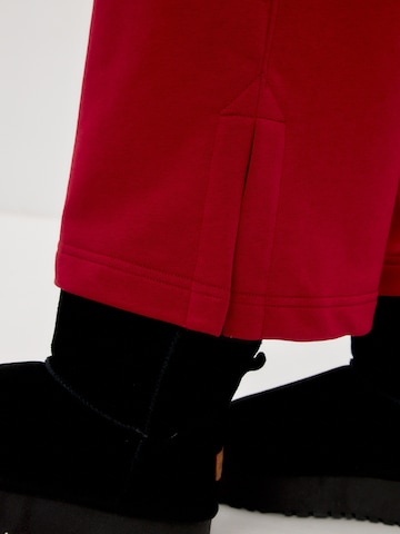 Regular Pantalon Cat e Lolette en rouge