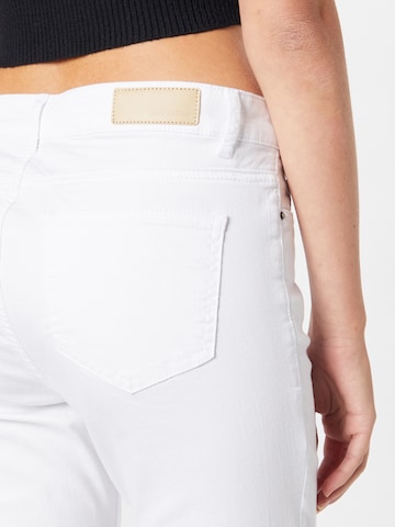 MORE & MORE Slimfit Jeans 'Hazel' in Weiß