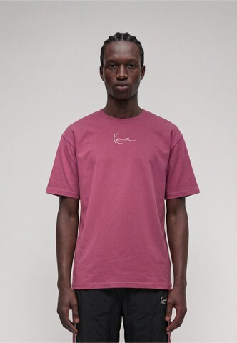 T-Shirt 'Essential' Karl Kani en rouge : devant