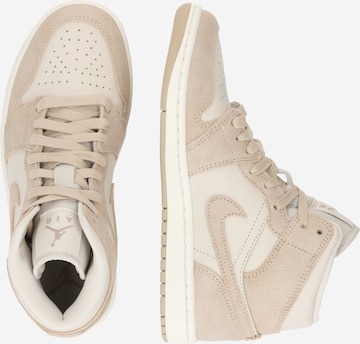 Jordan Korkeavartiset tennarit 'AIR JORDAN 1' värissä beige