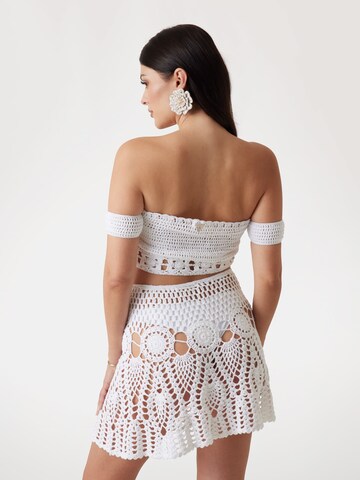 GUESS Knitted Top in White