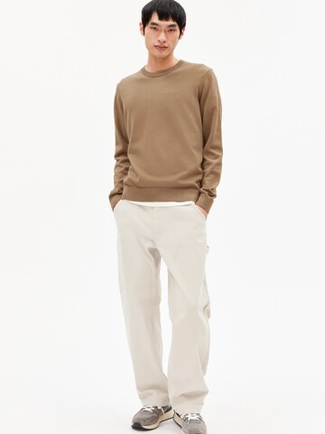 ARMEDANGELS Sweater in Brown
