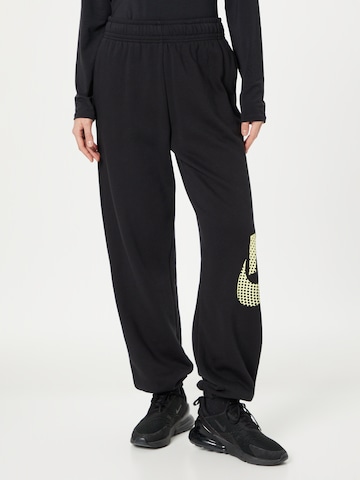 Nike Sportswear Tapered Hose 'EMEA' in Schwarz: predná strana