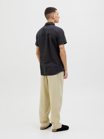 Slim fit Camicia 'JJEBreeze' di JACK & JONES in nero